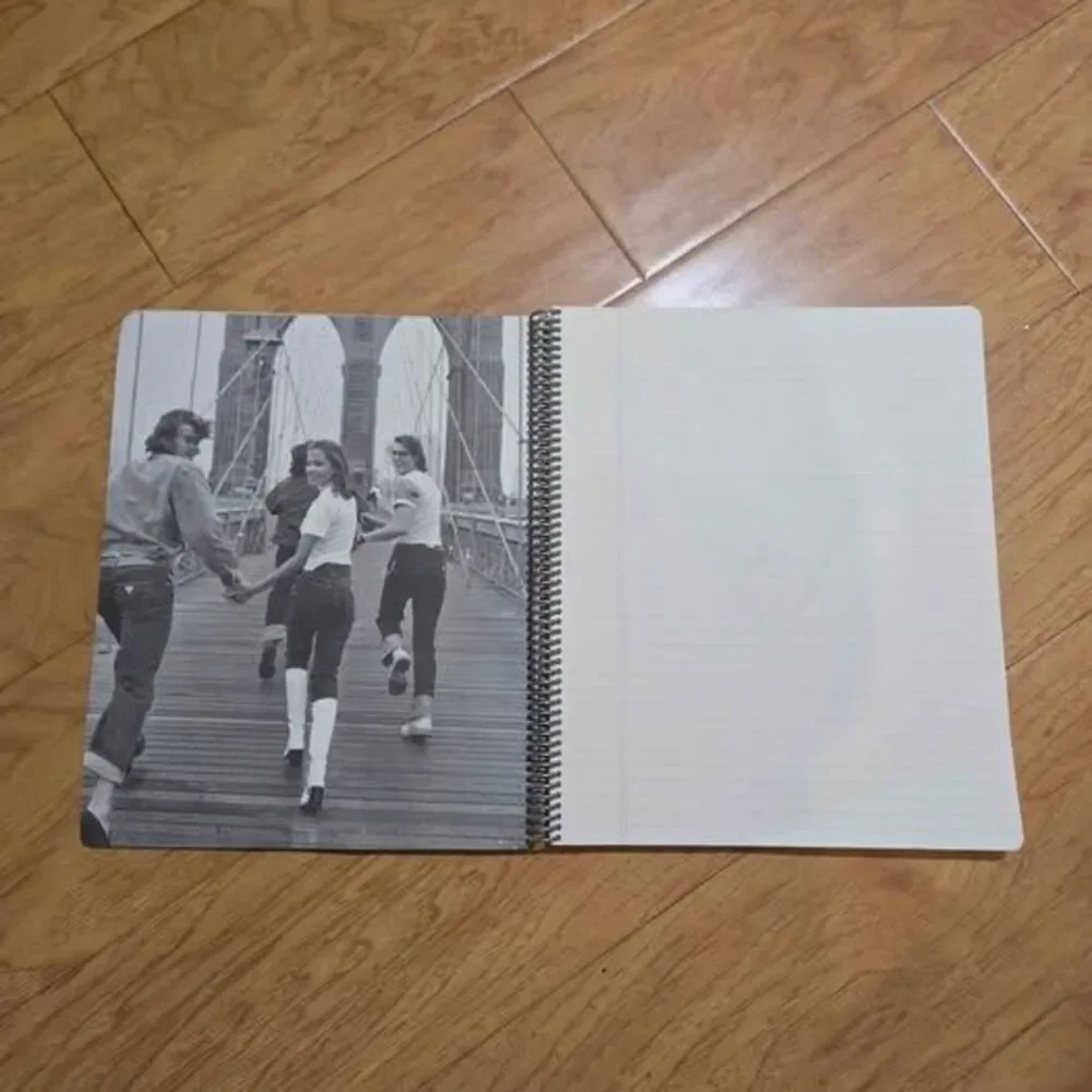 Guess vintage spiral